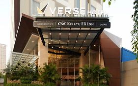 Verse Luxe Hotel Wahid Hasyim